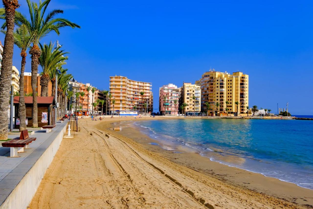 Apartment 8 Pers, Equipped, 1 Min Playa Del Cura - 27B تورّيفيِخا المظهر الخارجي الصورة